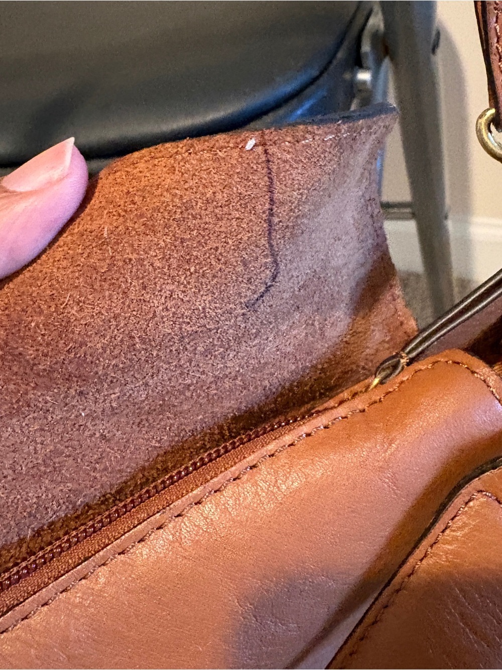 Crossbody Bag - Picture 4 of 6